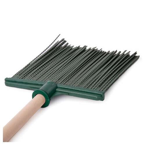 Метла синтетическая плоская 25х22 см, с черенком 120 см, еврорезьба, № 3, laima expert, 600385  Метла синтетическая плоская 25х22 см, с черенком 120 см, еврорезьба, № 3, laima expert, 600385 | Инвентарь для уборки на улице и уходом за почвой